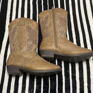 Zip up cowgirl boots